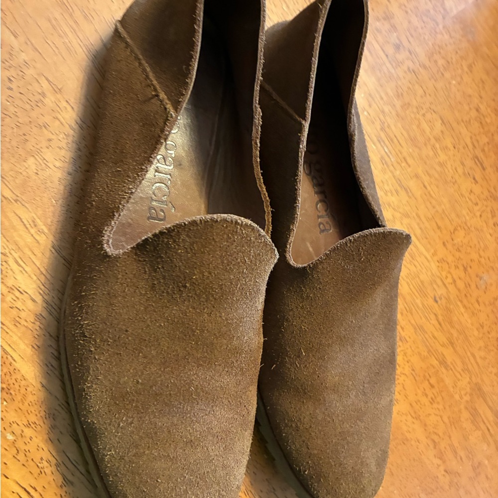 Pedro Garcia women’s brown Suede yoshi flats - Picture 2 of 5